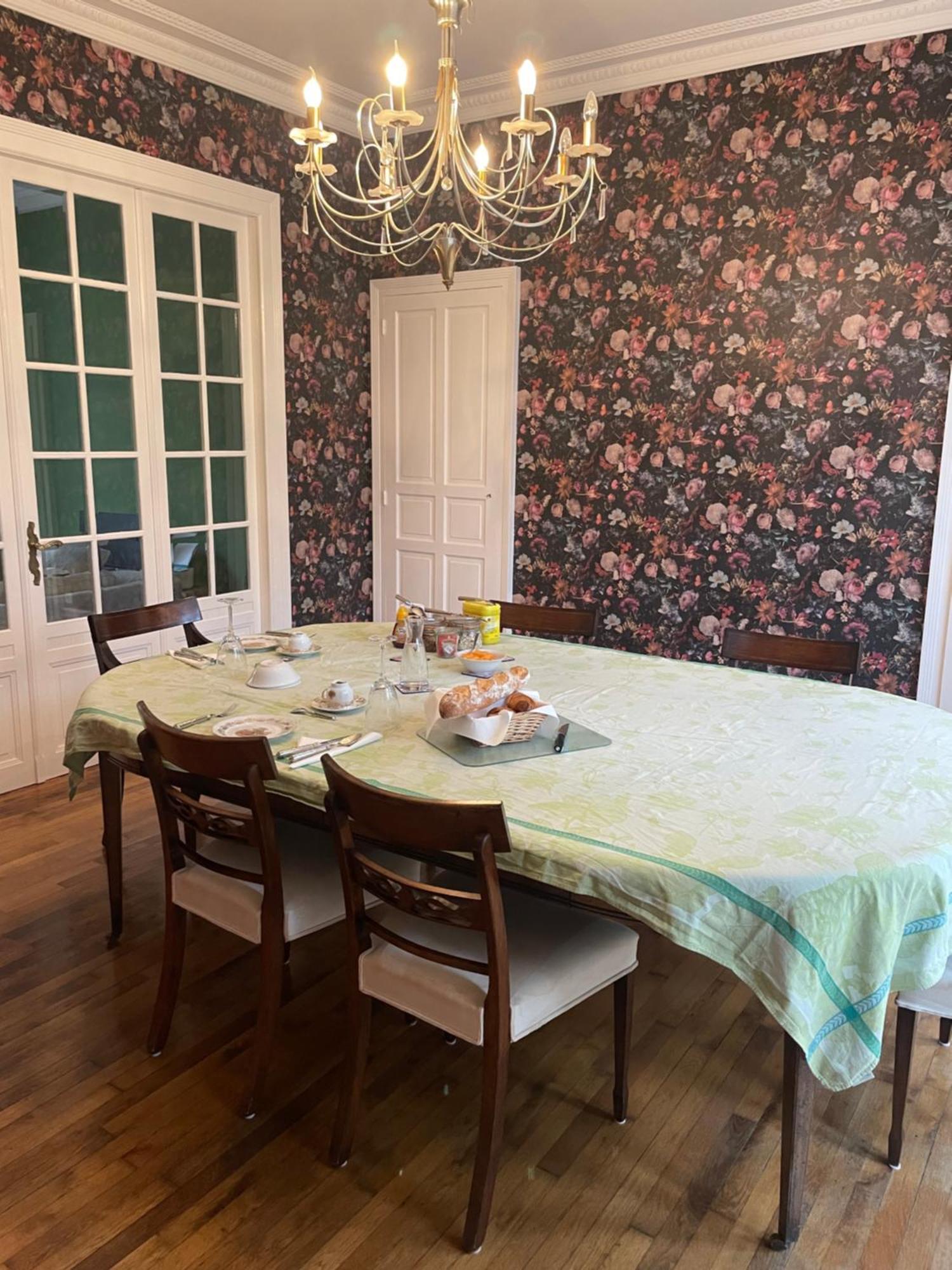 Holiday Home Villa Castel Marie Louise Néris-les-Bains المظهر الخارجي الصورة