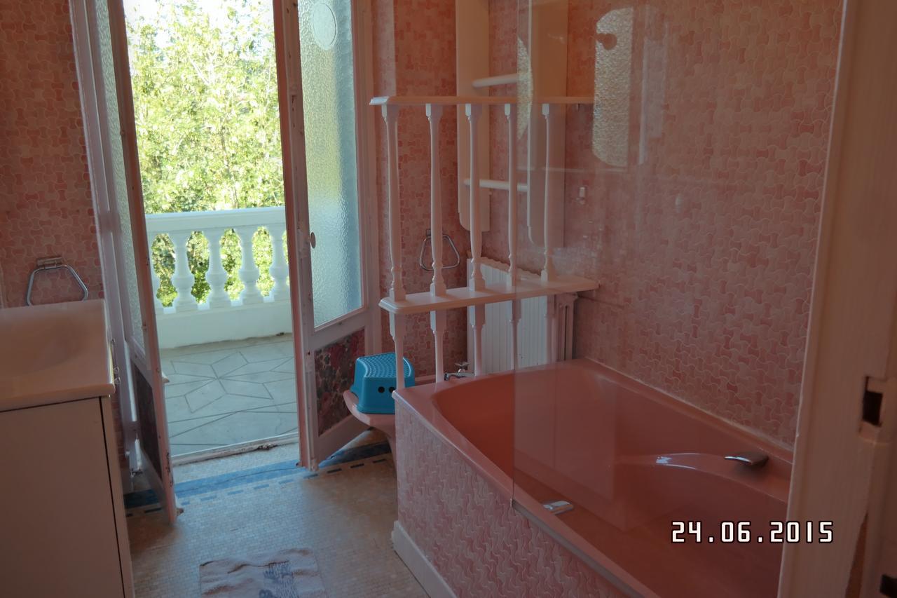 Holiday Home Villa Castel Marie Louise Néris-les-Bains المظهر الخارجي الصورة